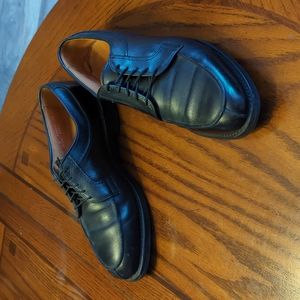 Allen Edmonds Stockbridge Black Oxfords 10 D